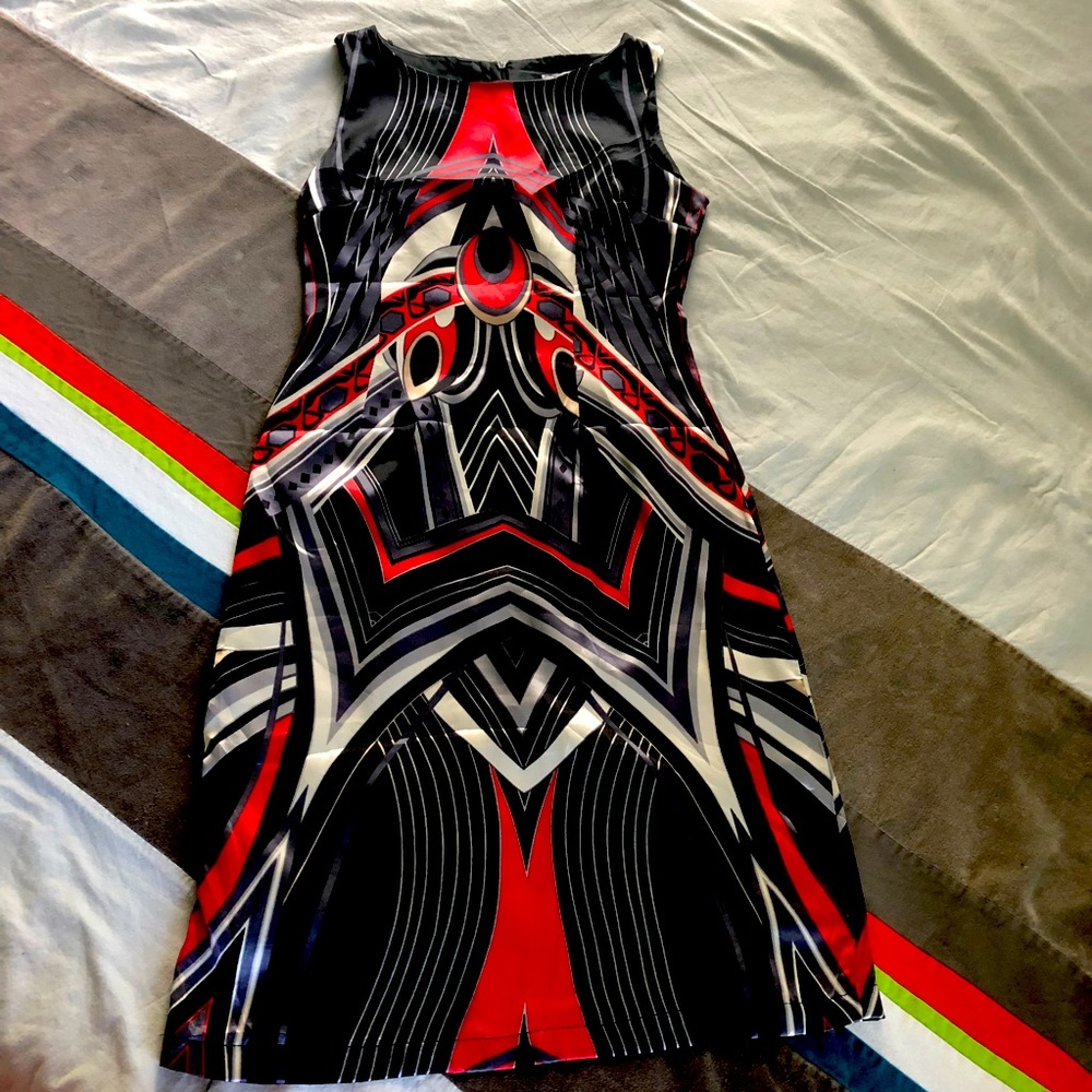 Sleeveless lined Italian designed dress
